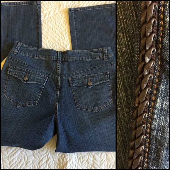 Cold water Creek Leather Trim Jeans/ Sweater Set - Picture 3 of 4