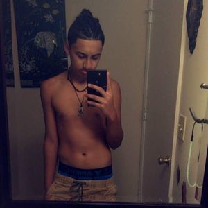 Meet your Posher, Diego