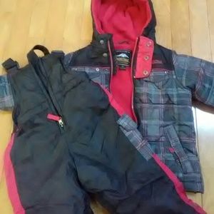 Toddler boys snow jacket and pants