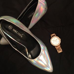 Shiny Silver Rainbow heels! 🌟👠👀