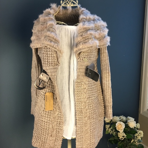 Knitted coat with fur collar - Picture 3 of 4