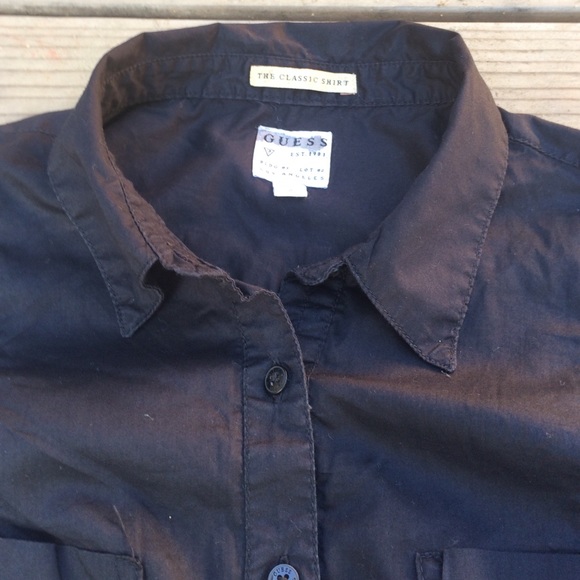 Classic black shirt - Picture 2 of 3