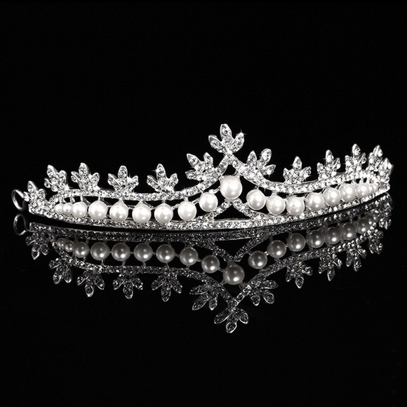 Bridal Accessories - BRIDAL TIARA