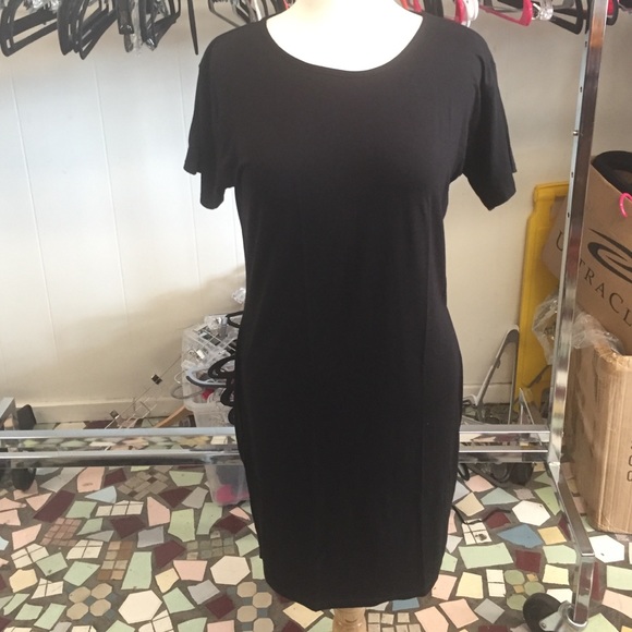 Black dress ⚡️ PRICE CUT! ⚡️