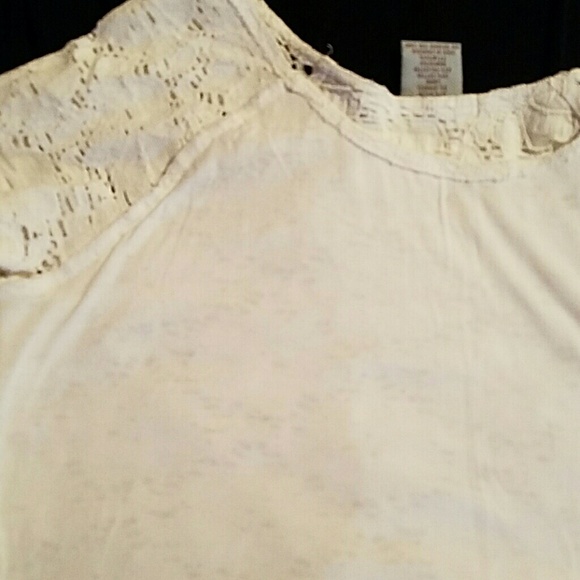 Shirt - Picture 3 of 4