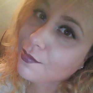 Meet your Posher, Malissa