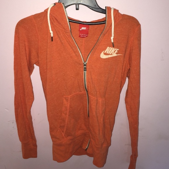 Nike zip up hoodie 🌅