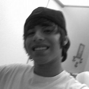 Meet your Posher, Esteban