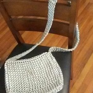 💎A STEAL💎Unique soda tab cross body purse