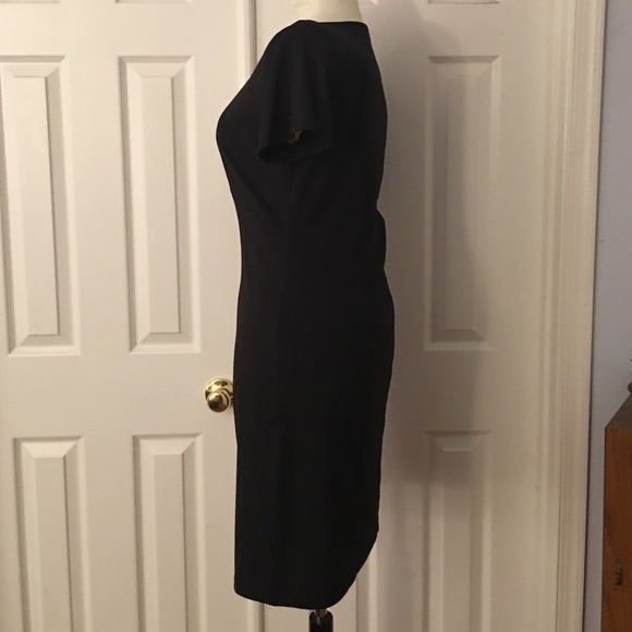 JUST REDUCED- Plus size black & white dress - Picture 2 of 4