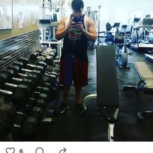 Meet your Posher, Eric