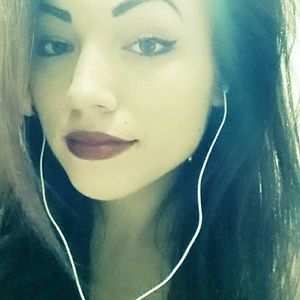 Meet your Posher, Amber