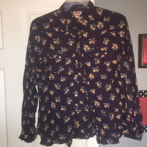 Mossimo floral button up shirt