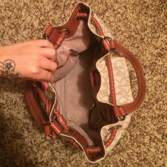 Authentic Michael kors purse