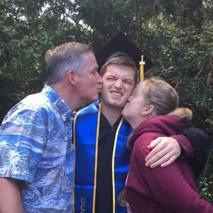 Meet your Posher, Jean