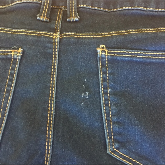 Girls dark wash blue jeans - Picture 2 of 4