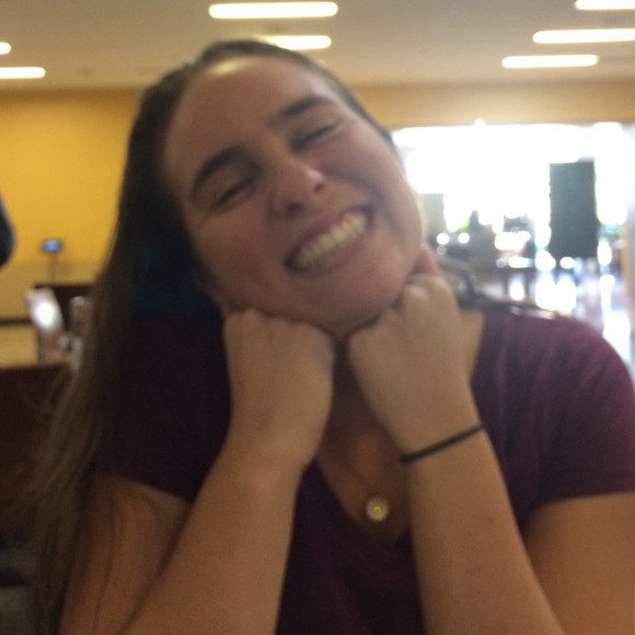 Meet your Posher, Catherine