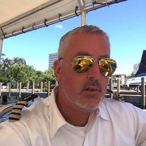 Meet your Posher, Larry