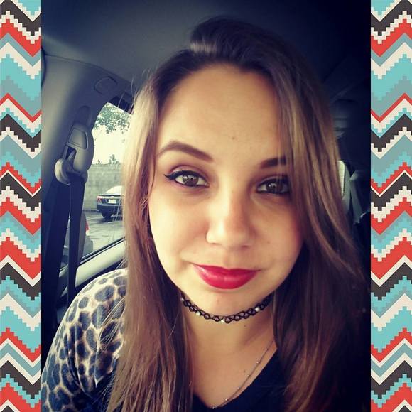 Meet your Posher, Ashley