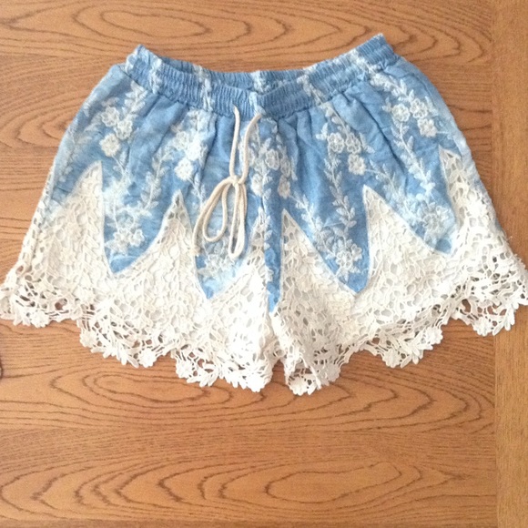 Lace Shorts!! - Picture 2 of 2