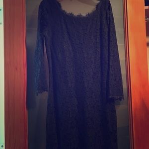 Elegant Diane Von Furstenberg Lace Dress