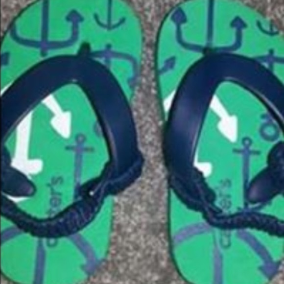 Carter new Flip flops size 3-4