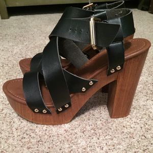 Chunky heels