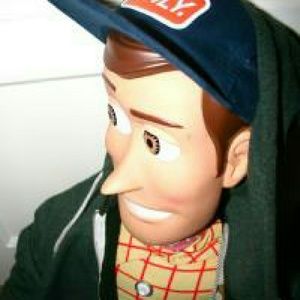 Meet your Posher, Manuel