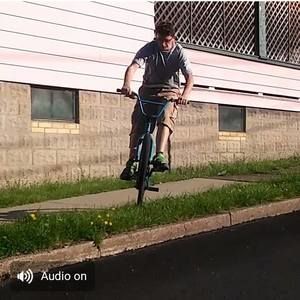 Meet your Posher, Justin