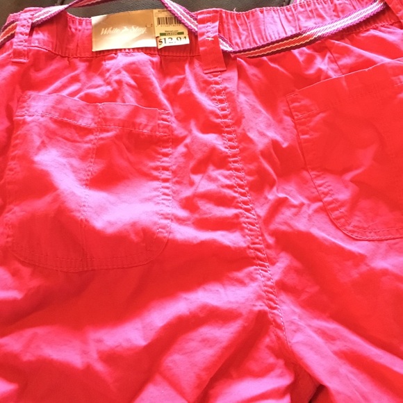 Shorts - Picture 3 of 3