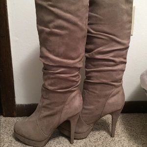 Isabel knee high boots!