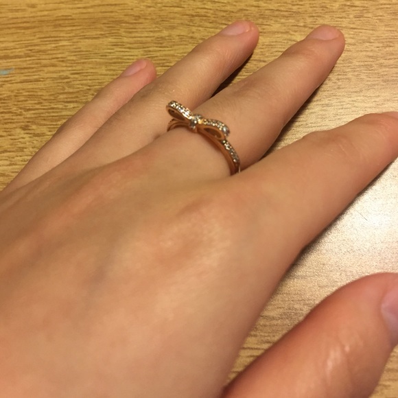 Sparkling Bow Ring, PANDORA Rose Gold