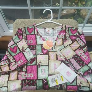 Breast Cancer Awareness Womens NWT Scrub Top, Med