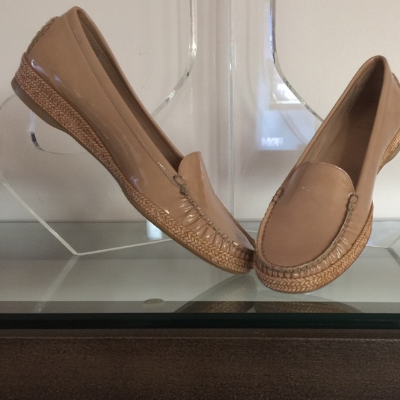 NWOT Stuart Weitzman Loafers