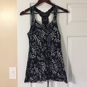 Black / white Express tank