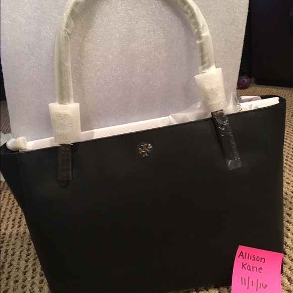 LAST ONE New w/tag Large Black ToryBurch York Tote