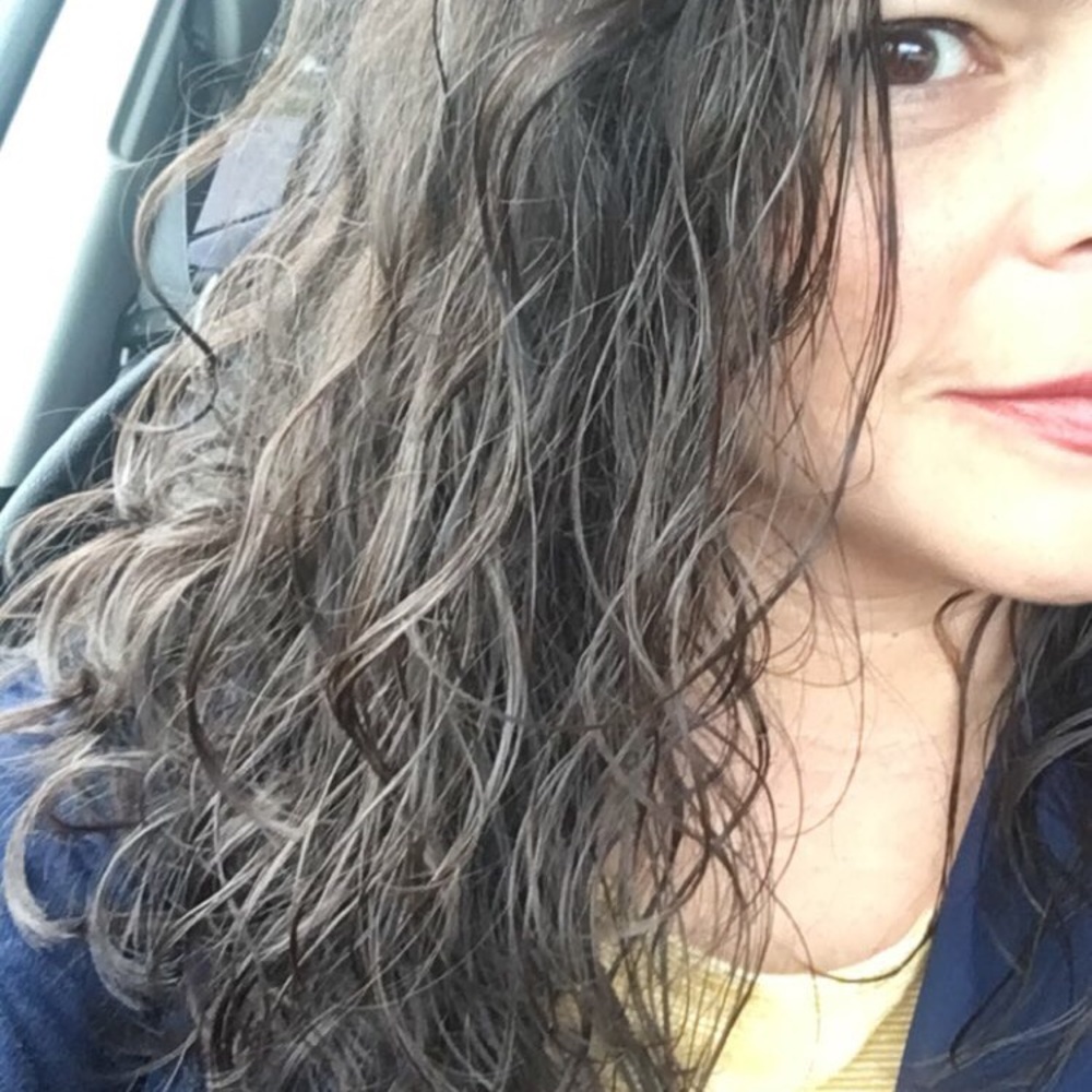 Meet your Posher, Elisa