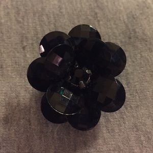 Black flower ring