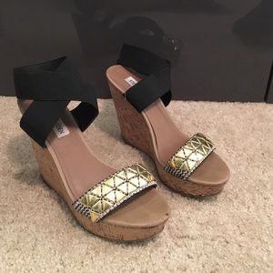 Steve Madden wedges
