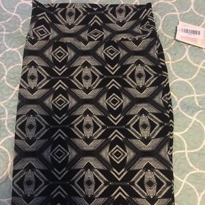 Lularoe Cassie