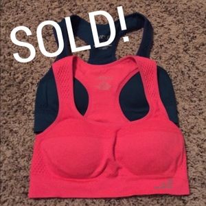 Bundle! Sports bras.
