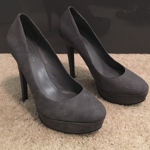 Aldo Grey Pumps