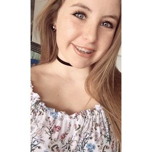 Meet your Posher, Chloé