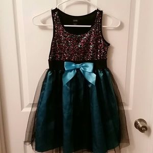 Girls Holiday Dress