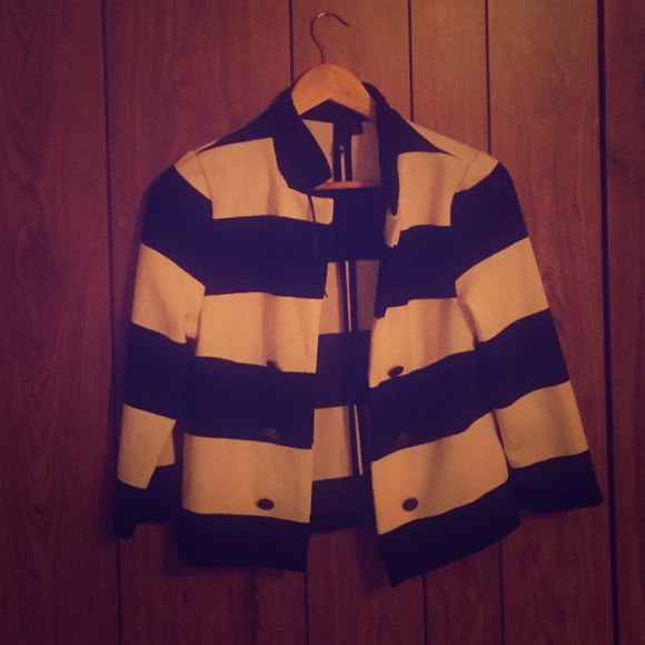 NEVER WORN : Black And White Blazer