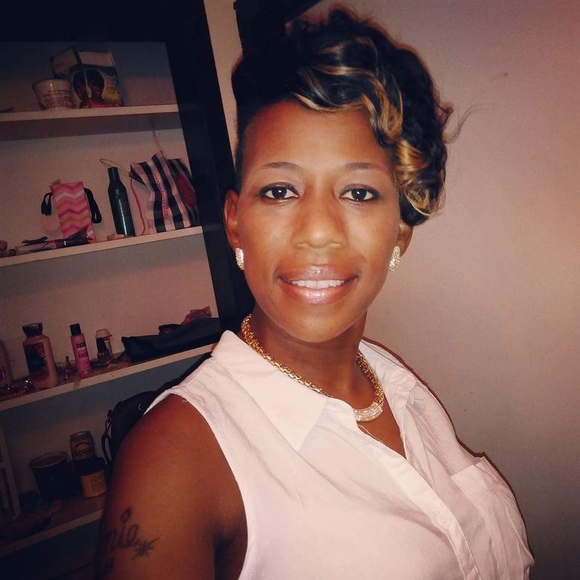 Meet your Posher, Senora - Picture 1 of 1