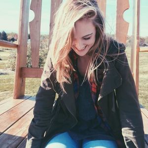 Meet your Posher, Amanda