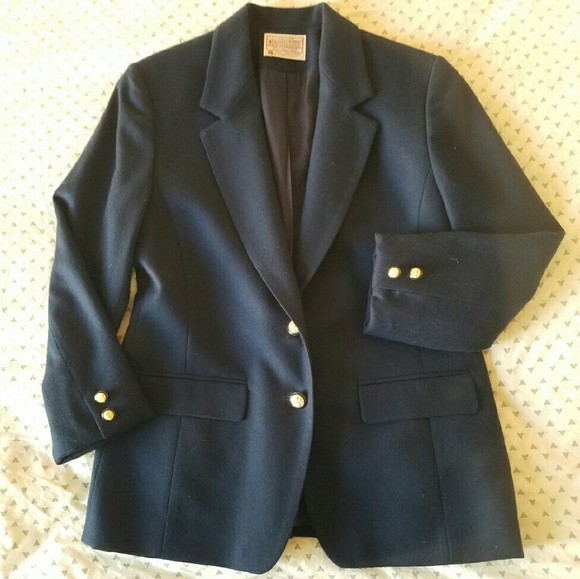 Gorgeous Pendleton Two Button Navy Wool Blazer