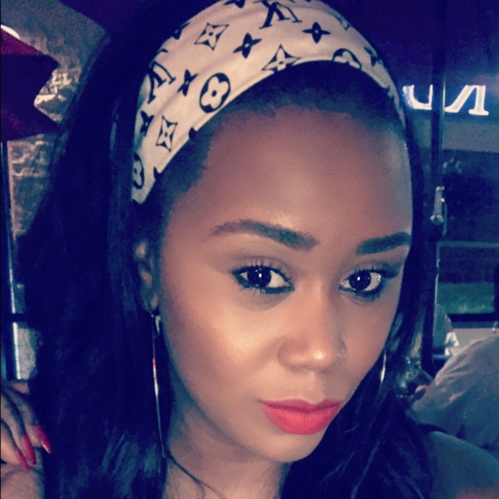 Meet your Posher, Kim