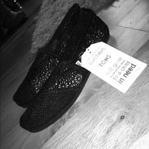 Brand New Black Moroccan Crochet Classic Toms